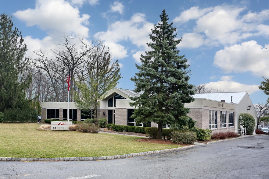 More Photos Of 58 Ware Rd, Upper Saddle River Flex For Lease