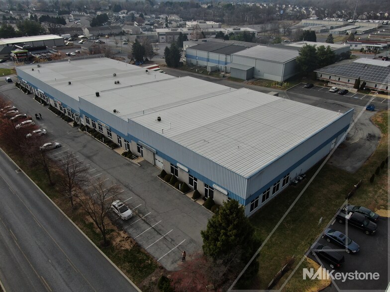 More Photos Of 1114-1124 Commons Blvd, Reading Flex For Sale