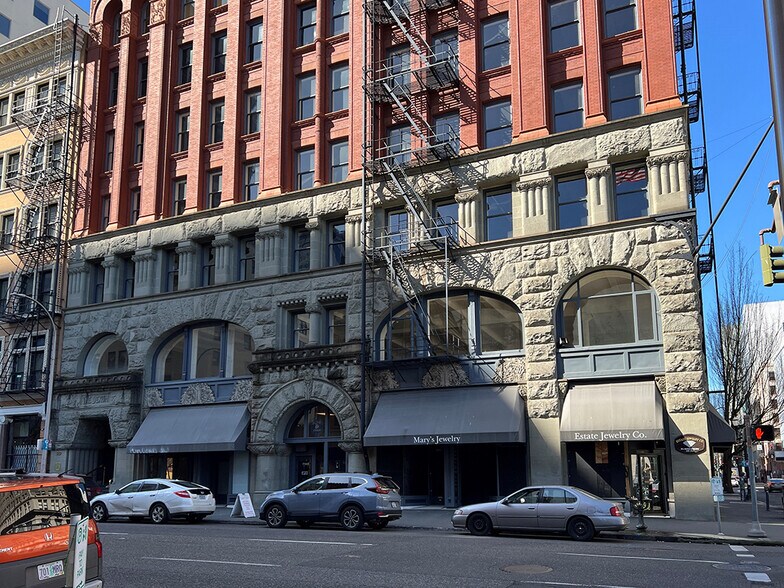More Photos Of 509-519 SW 3rd Ave, Portland Office For Lease