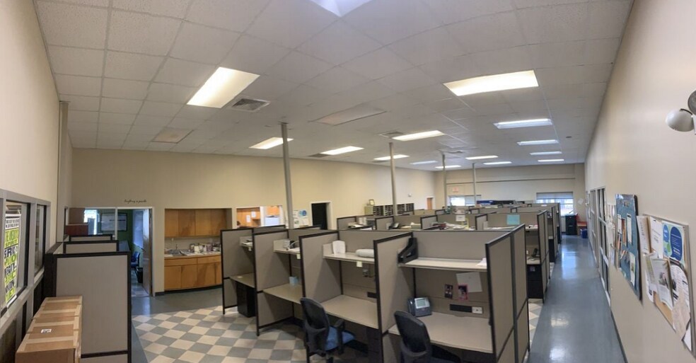 More Photos Of 2675 Lake Park Dr, North Charleston Medical For Lease