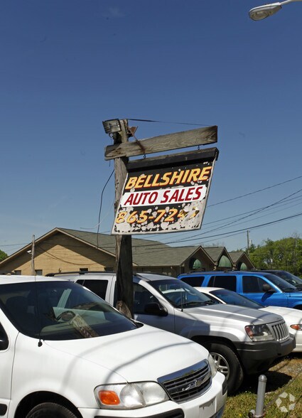 More Photos Of 3908 Dickerson Pike, Nashville Auto Repair For Sale