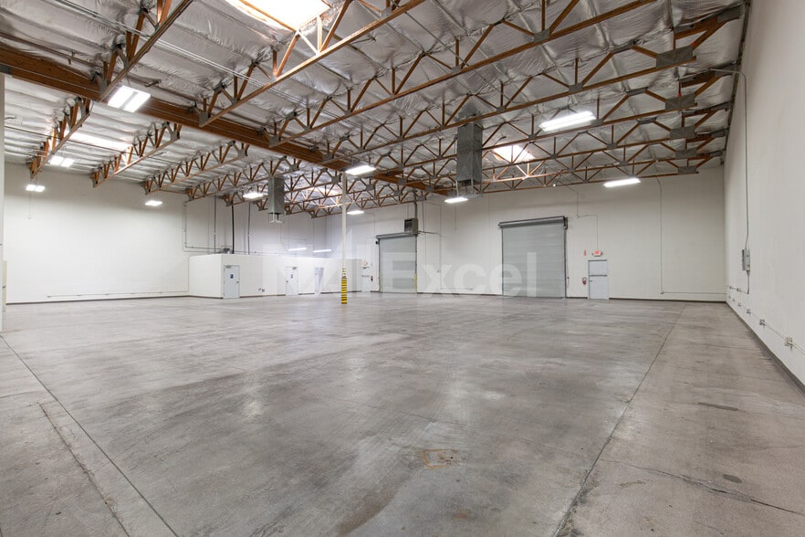 More Photos Of 3510 Cavaretta Ct, Las Vegas Warehouse For Lease