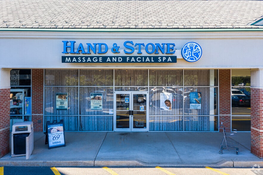 More Photos Of 814-860 Franklin Ave, Franklin Lakes Unknown For Lease