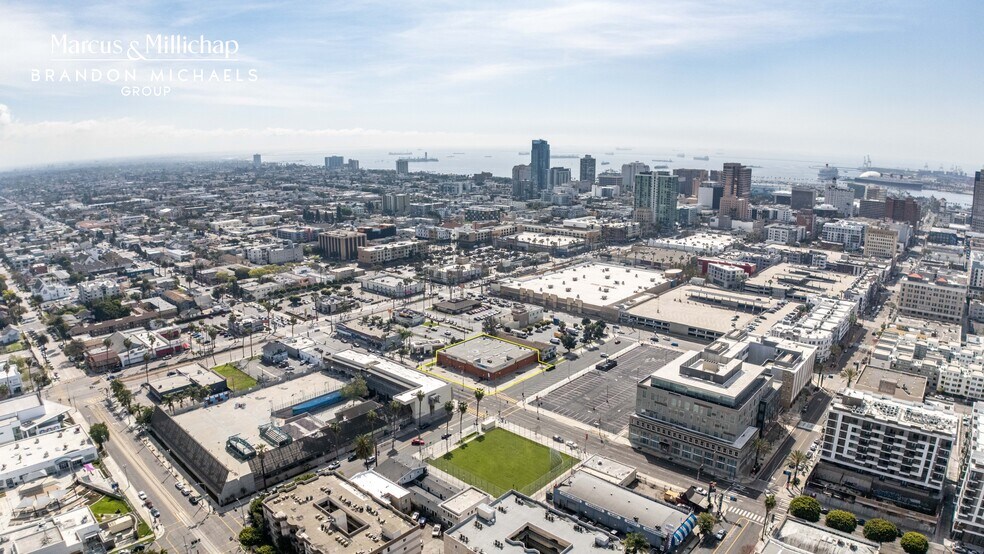 More Photos Of 636 Locust Ave, Long Beach Auto Repair For Sale