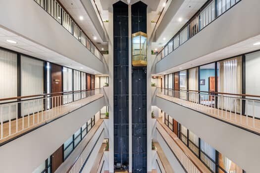 More Photos Of 222 S Sidney Baker St, Kerrville Office For Sale