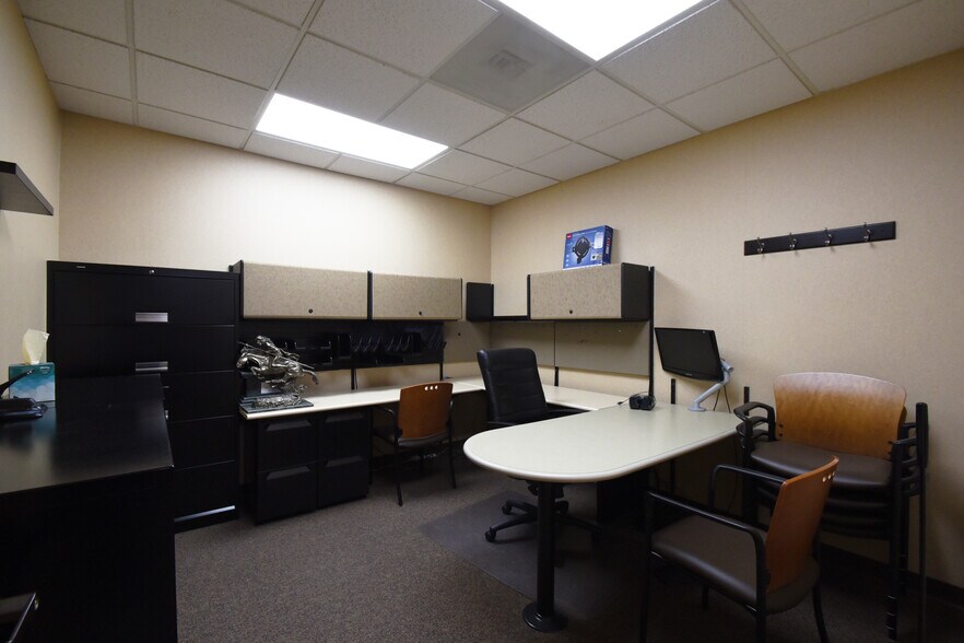 More Photos Of 1220 Main Ave, Fargo Medical For Sale