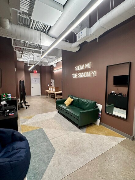 More Photos Of 111 Town Square Pl, Jersey City Office Residential For Lease