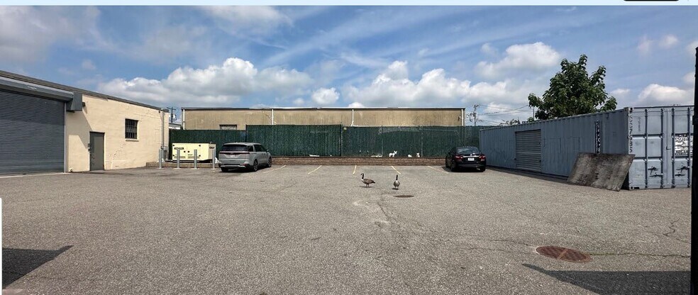 More Photos Of 144 Rome St, Farmingdale Warehouse For Sale