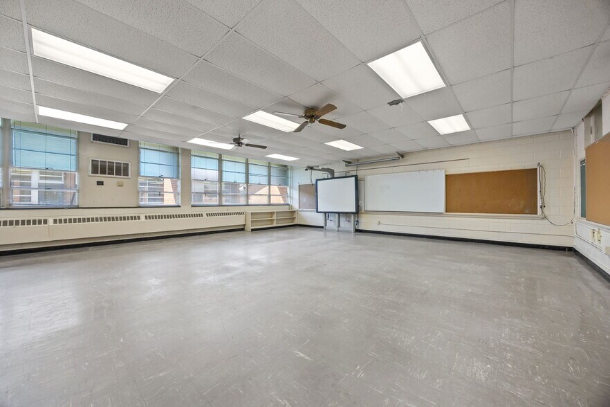 More Photos Of 8967 Cedar Grove School Loop Rd, Nashville Schools For Sale