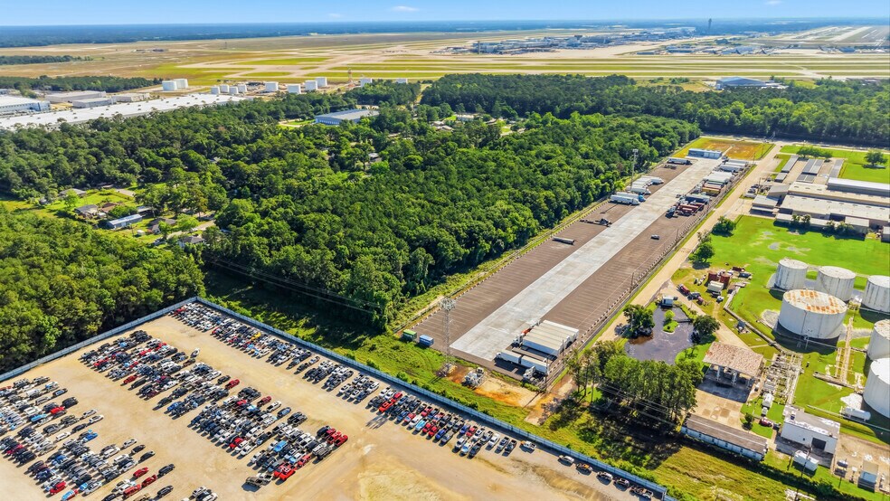 Primary Photo Of 17627 Aldine Westfield Rd, Houston Warehouse For Lease