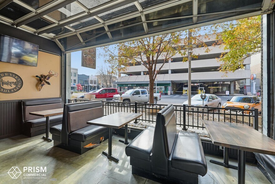 More Photos Of 1332-1336 P St, Lincoln Bar For Sale