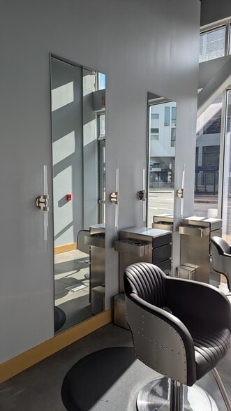 More Photos Of 11601 Euclid Ave, Cleveland Storefront Retail Residential For Lease