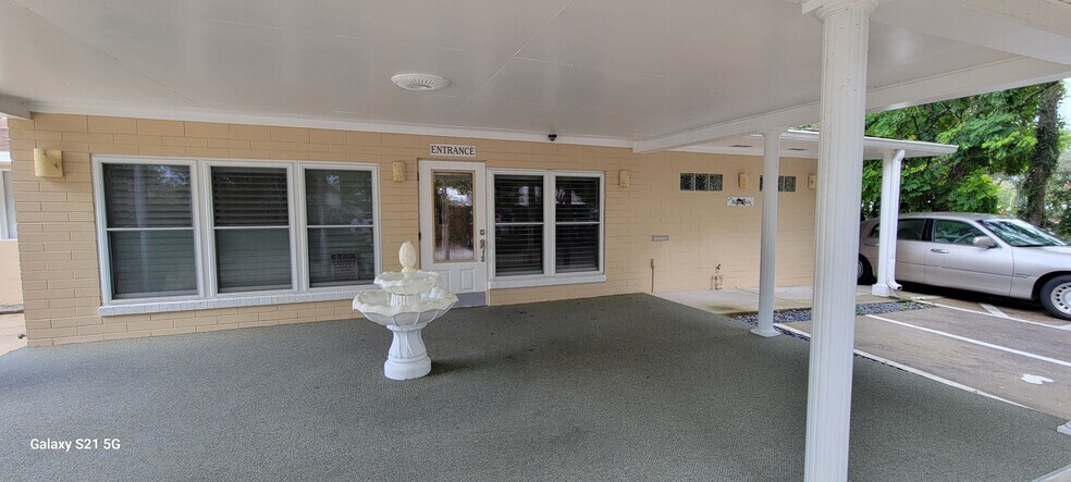 More Photos Of 1025 W New York Ave, Deland Coworking Space