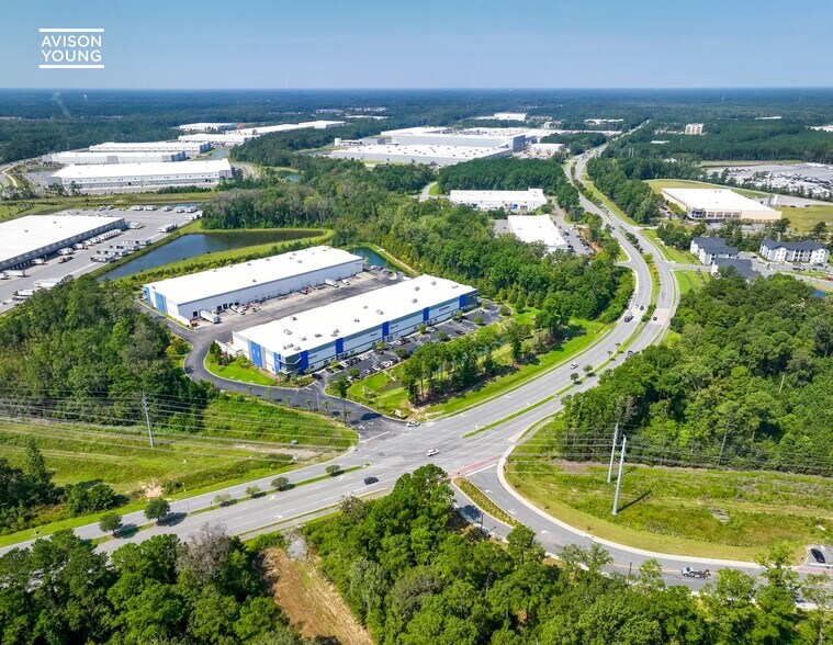 More Photos Of 8351 Palmetto Commerce Pky, Ladson Warehouse For Lease