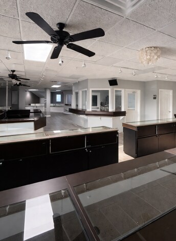 More Photos Of 448 N Battlefield Blvd, Chesapeake Storefront Retail Office For Lease