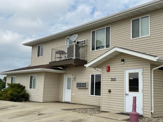 More Photos Of 500 E Division St, Kenmare Apartments For Sale