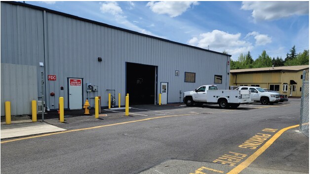 More Photos Of 8706 Willows Rd NE, Redmond Distribution For Lease