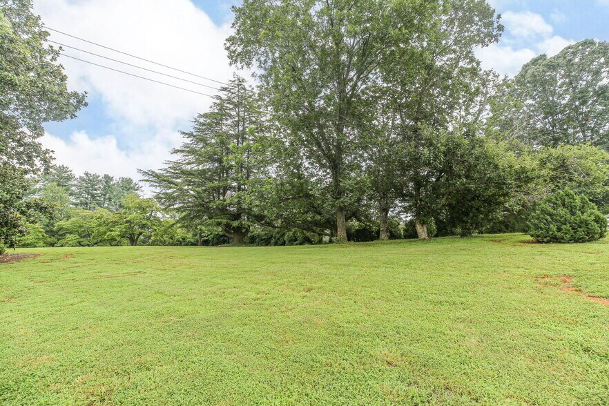 More Photos Of 590 N Madison Rd, Orange Land For Sale