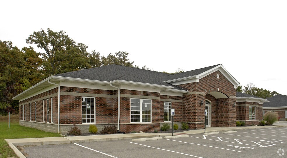 More Photos Of 6700 Keaton Corporate Pky, O'Fallon Medical For Lease