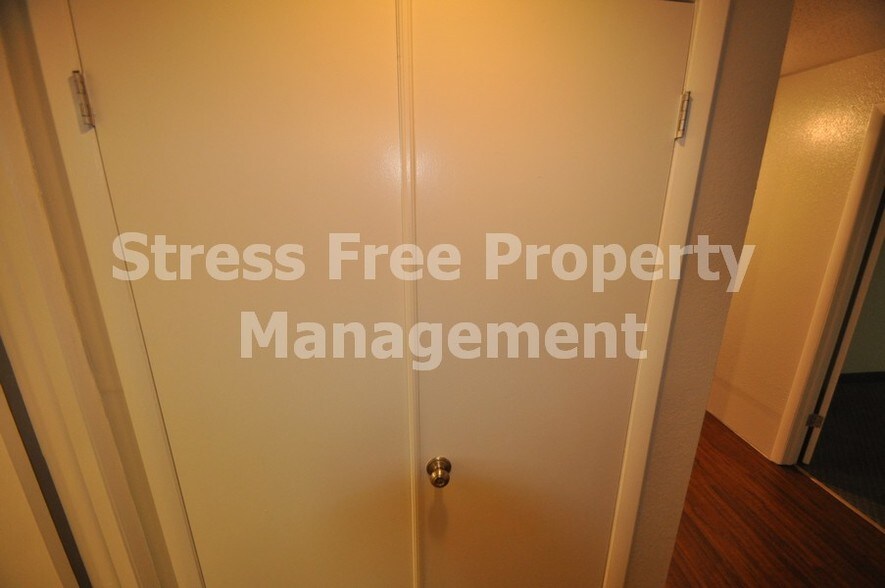 More Photos Of 2596 Nursery Rd, Clearwater Medical For Lease