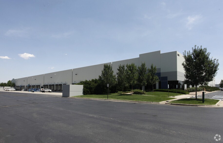 More Photos Of 20321-20431 E 35th Dr, Aurora Warehouse For Lease