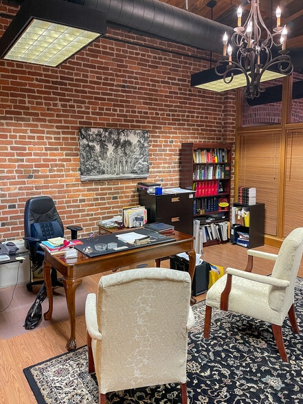 More Photos Of 171 Church St, Charleston Office For Sale