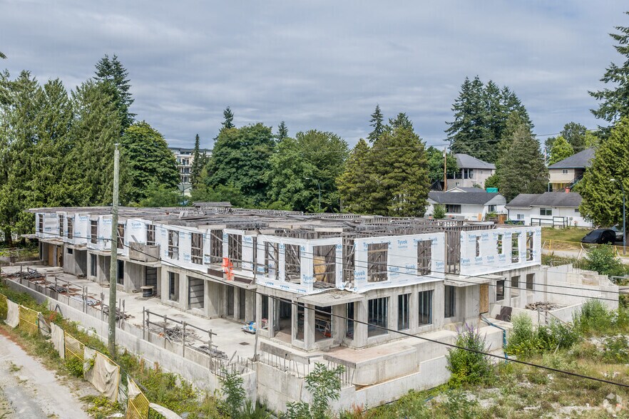 Primary Photo Of 10595-10661 137a St, Surrey Apartments For Sale