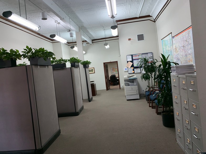 More Photos Of 212 N Main St, Sand Springs Office For Sale