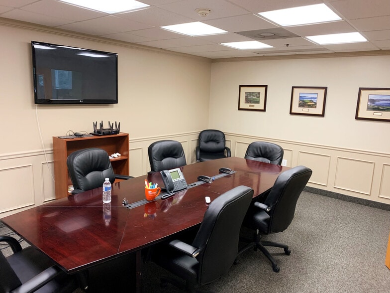 More Photos Of 5341 Limestone Rd, Wilmington Office For Lease