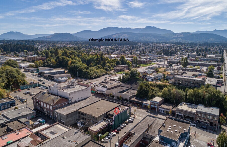 More Photos Of 117 E 1st St, Port Angeles General Retail For Lease