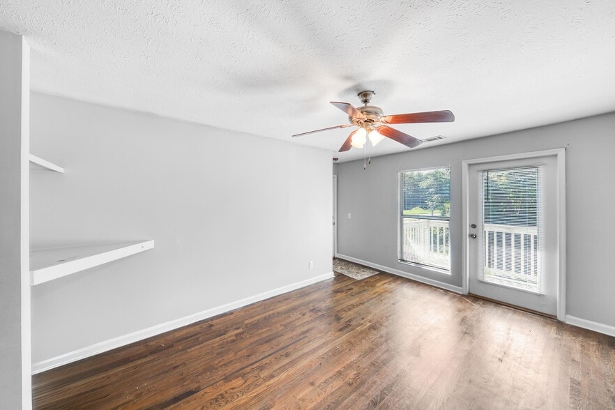 More Photos Of 227 Brumbelow Rd, Carrollton Apartments For Sale