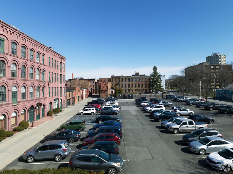 More Photos Of 514 Fulton St, Troy Loft Creative Space For Lease