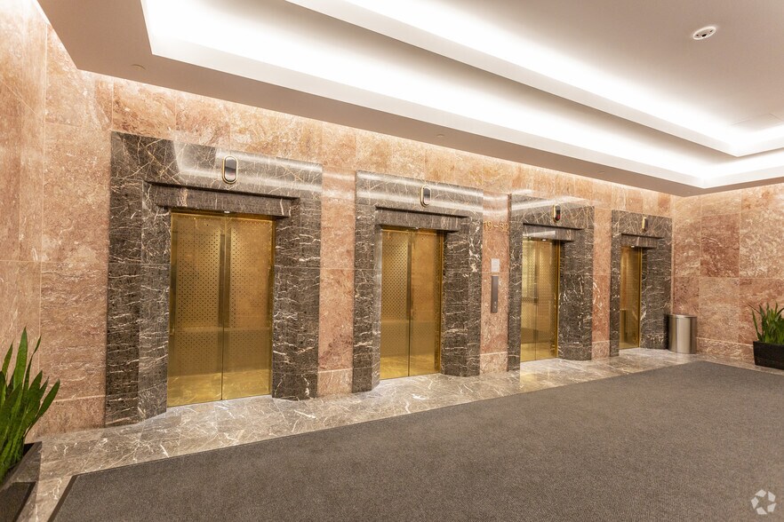 More Photos Of 500 4th Ave SW, Calgary Coworking Space