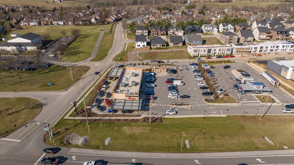 More Photos Of 4257 Harrodsburg Rd, Lexington General Retail For Lease