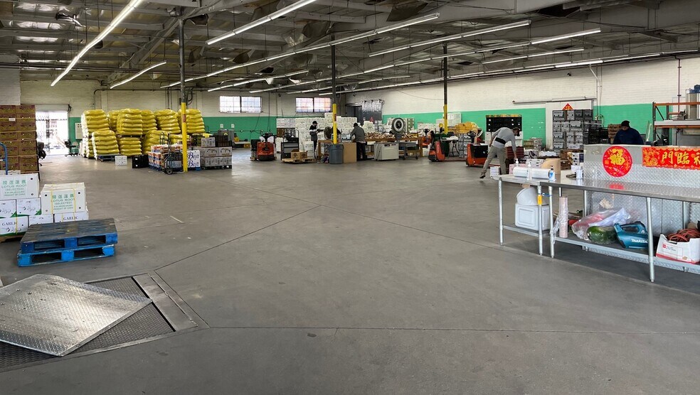 More Photos Of 1825 E 22nd St, Los Angeles Refrigeration Cold Storage For Sale