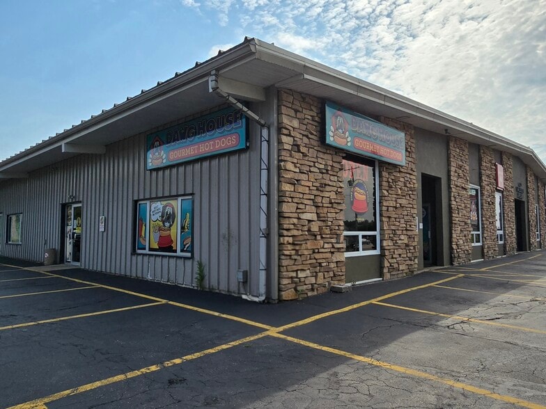 More Photos Of 4111 Schofield Ave, Schofield Storefront Retail Office For Lease