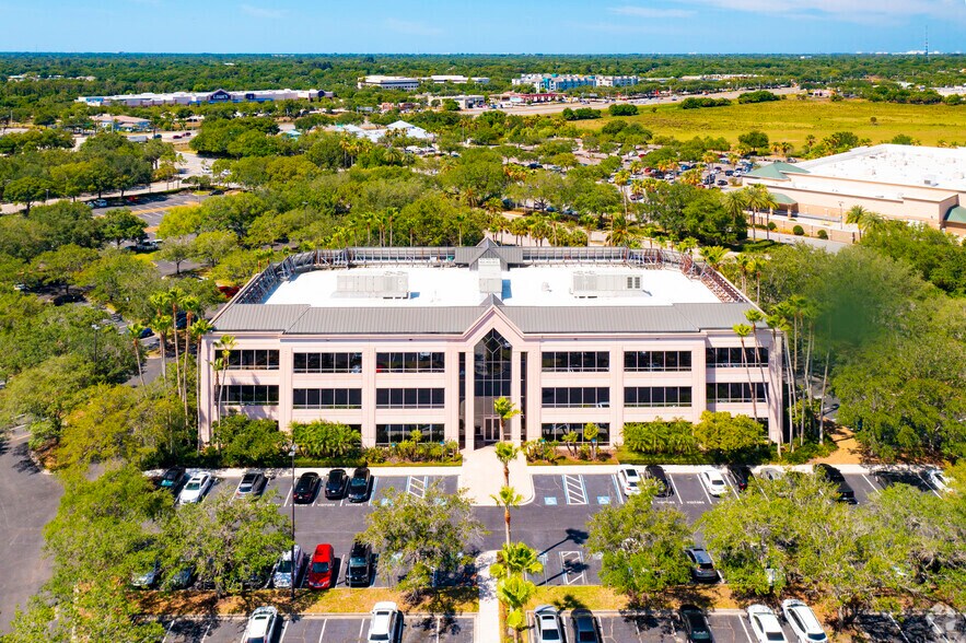 More Photos Of 301 N Cattlemen Rd, Sarasota Office For Lease