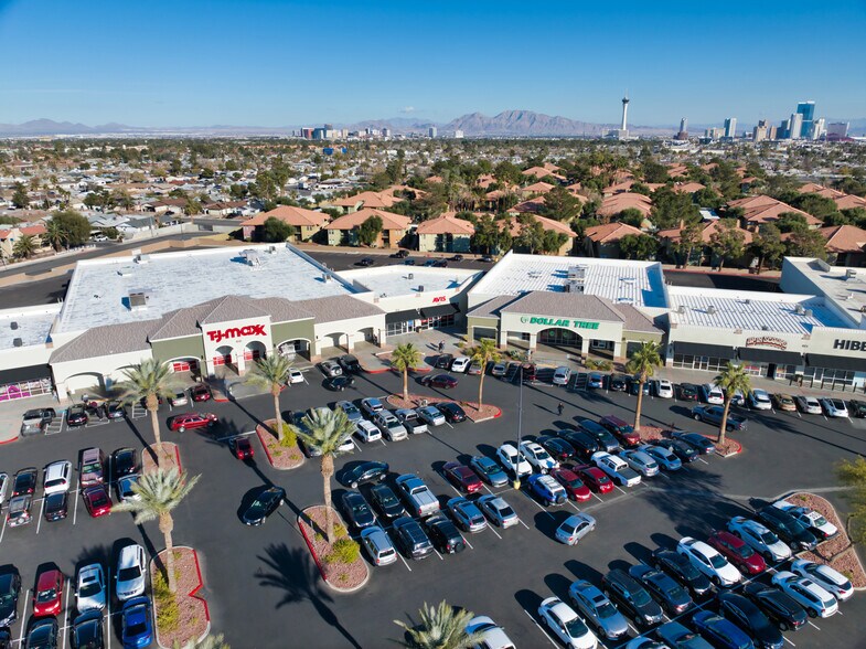 More Photos Of 4604-4798 W Sahara Ave, Las Vegas Unknown For Lease