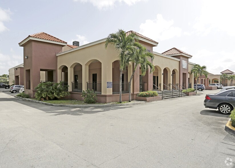 More Photos Of 8347-8369 NW 36th St, Miami Light Distribution For Lease