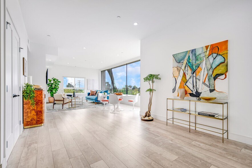 More Photos Of 1946 Overland Ave, Los Angeles Apartments For Sale