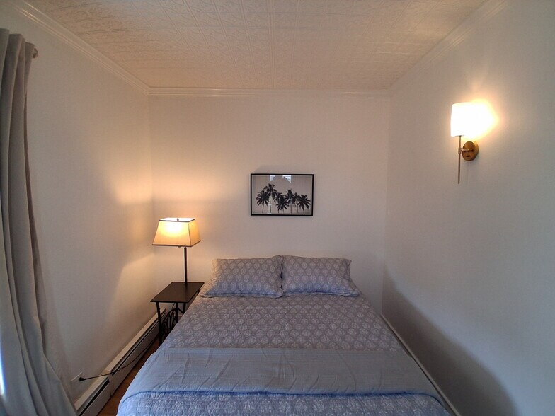 More Photos Of 117 Water St, Stonington Apartments For Sale