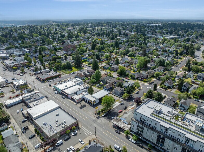 More Photos Of 3102-3104 6th Ave, Tacoma Storefront For Sale