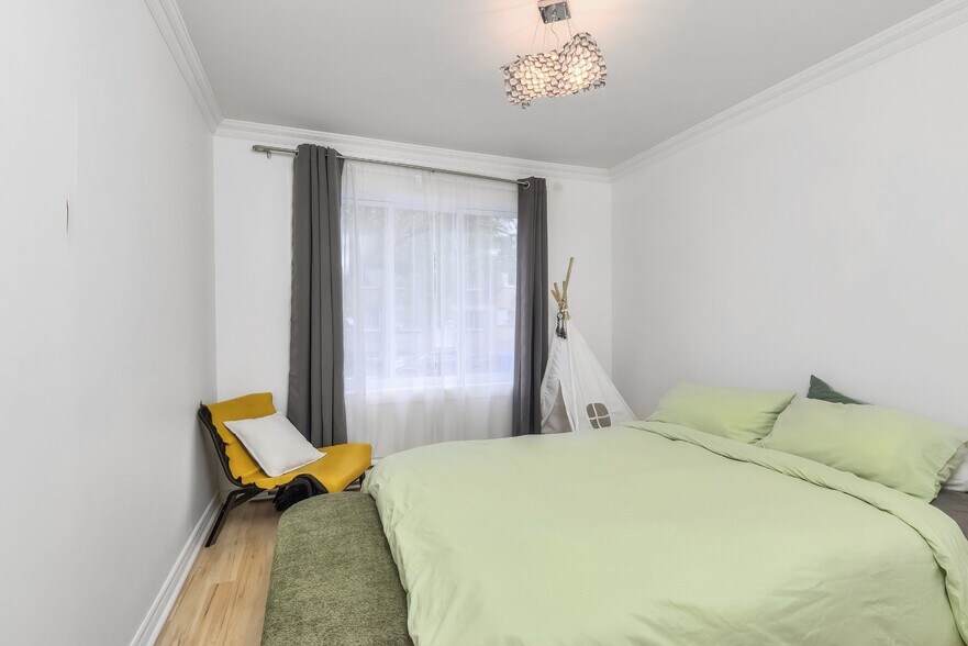 More Photos Of 601 Rue Taillon, Montréal Apartments For Sale