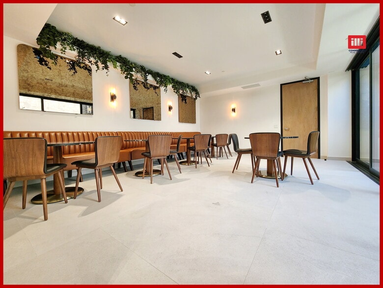 More Photos Of 5121 Van Nuys Blvd, Sherman Oaks Office Residential For Lease