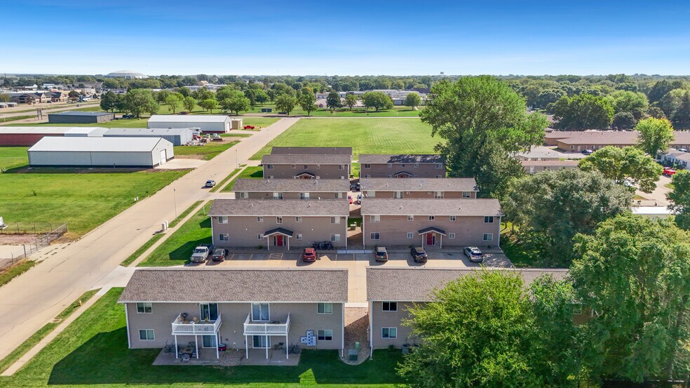 More Photos Of 1026 Cornell St, Vermillion Apartments For Sale