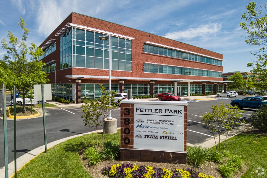 More Photos Of 3800 Fettler Park Dr, Dumfries Office For Lease