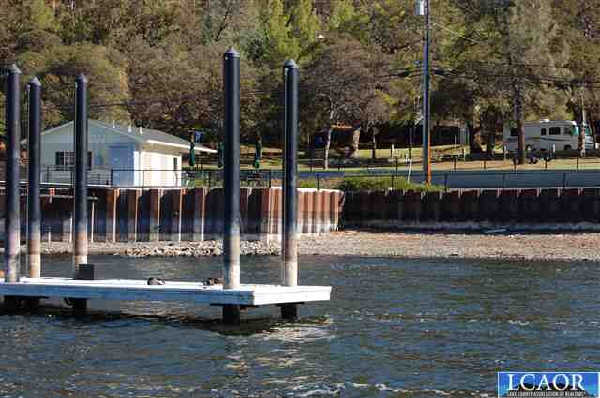 More Photos Of 10920 Lakeshore Dr, Clearlake Trailer Camper Park For Sale