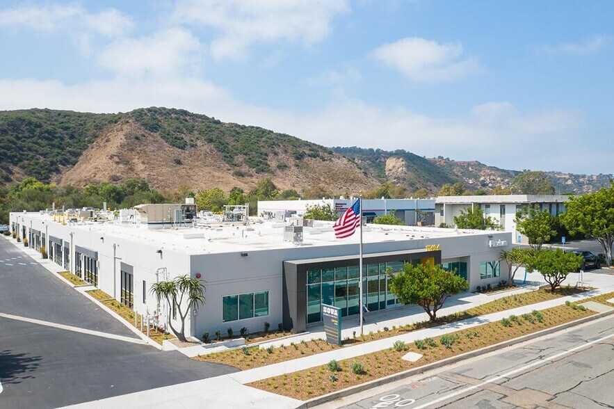 More Photos Of 11555 Sorrento Valley Rd, San Diego Unknown For Lease