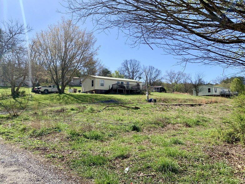 Primary Photo Of 39 Bruce Green Rd, Dunlap Manufactured Housing Mobile Home Park For Sale