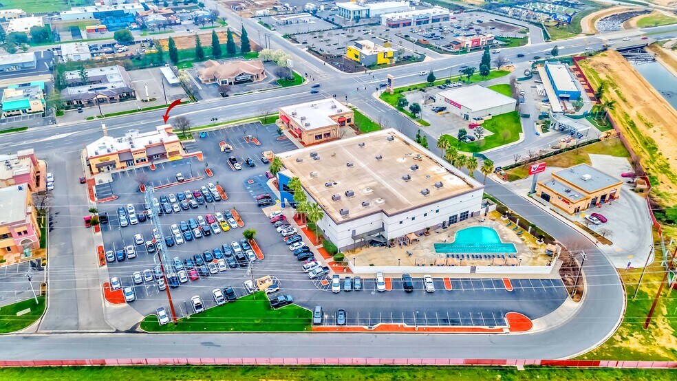 More Photos Of 3505 Coffee Rd, Bakersfield Freestanding For Sale